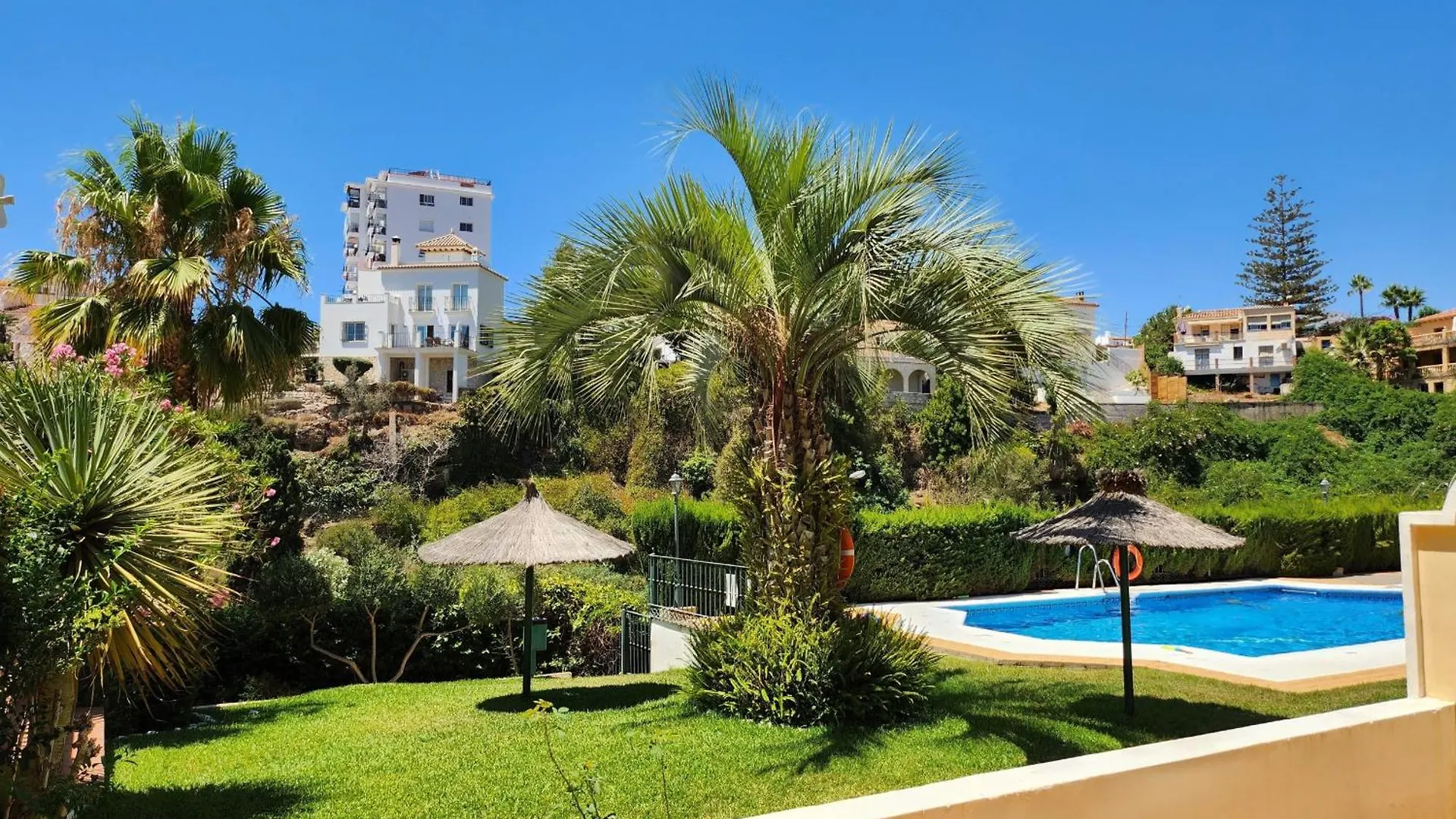 Jardines De Burriana Apartamento Nerja